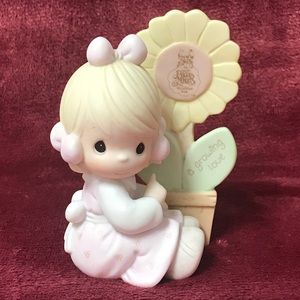 1987 Precious moments “A Growing Love”